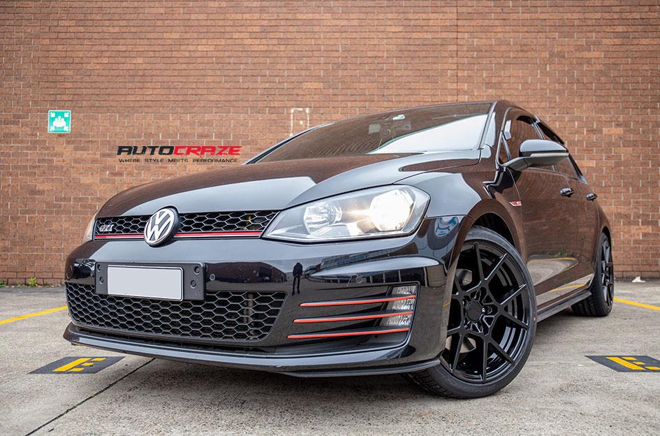 VOLKSWAGEN GOLF KPS MATTE BLACK